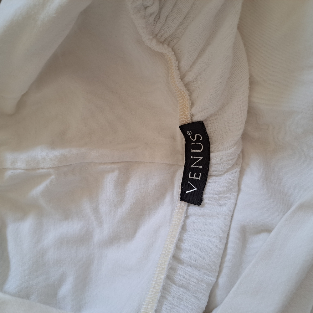 Venus White Hoodie
